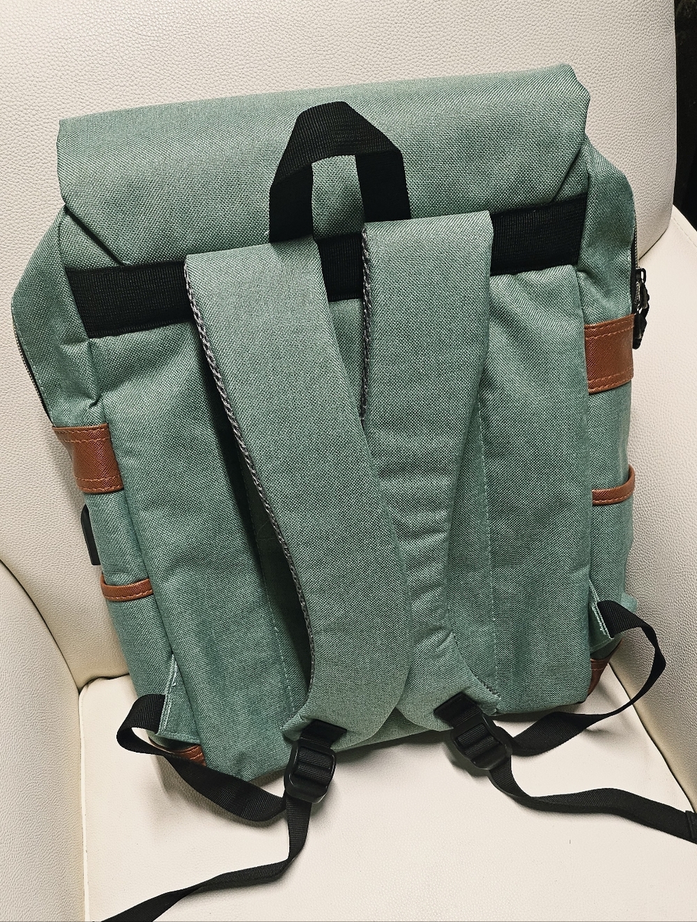 Modoker Eco-Friendly Vintage Laptop Backpack for Women Men, Travel Backpacks - Picture 5 of 9